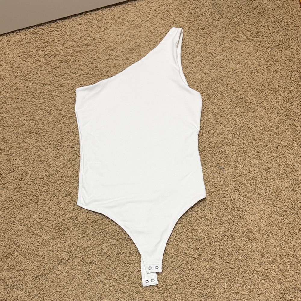 Abercrombie & Fitch One-Shoulder White Bodysuit